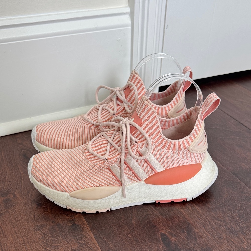 Adidas Women’s Sneakers Super Comfy Pink/Peach Beige Cream Workout Running